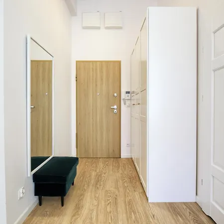 Апартаменты Aboutartapartments - 3840 *