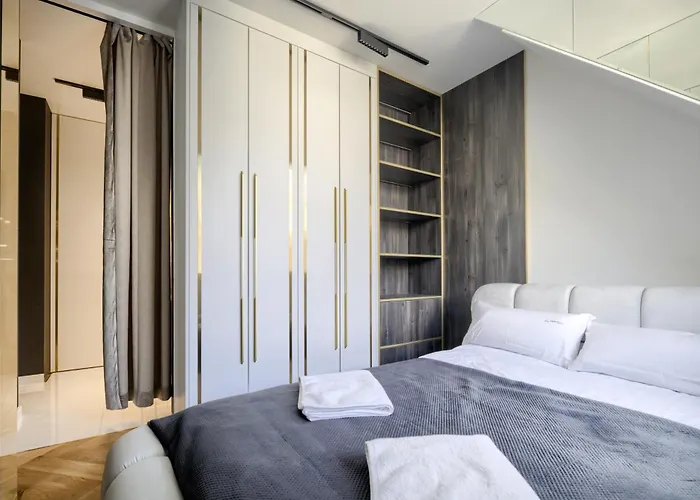 Aboutartapartments - 3840 Apartment